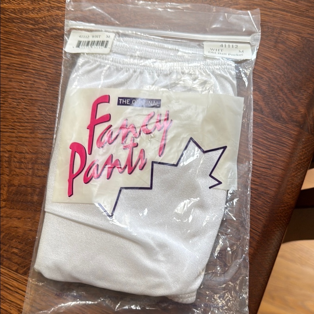 Fancy Pants White for tennis with ball holder